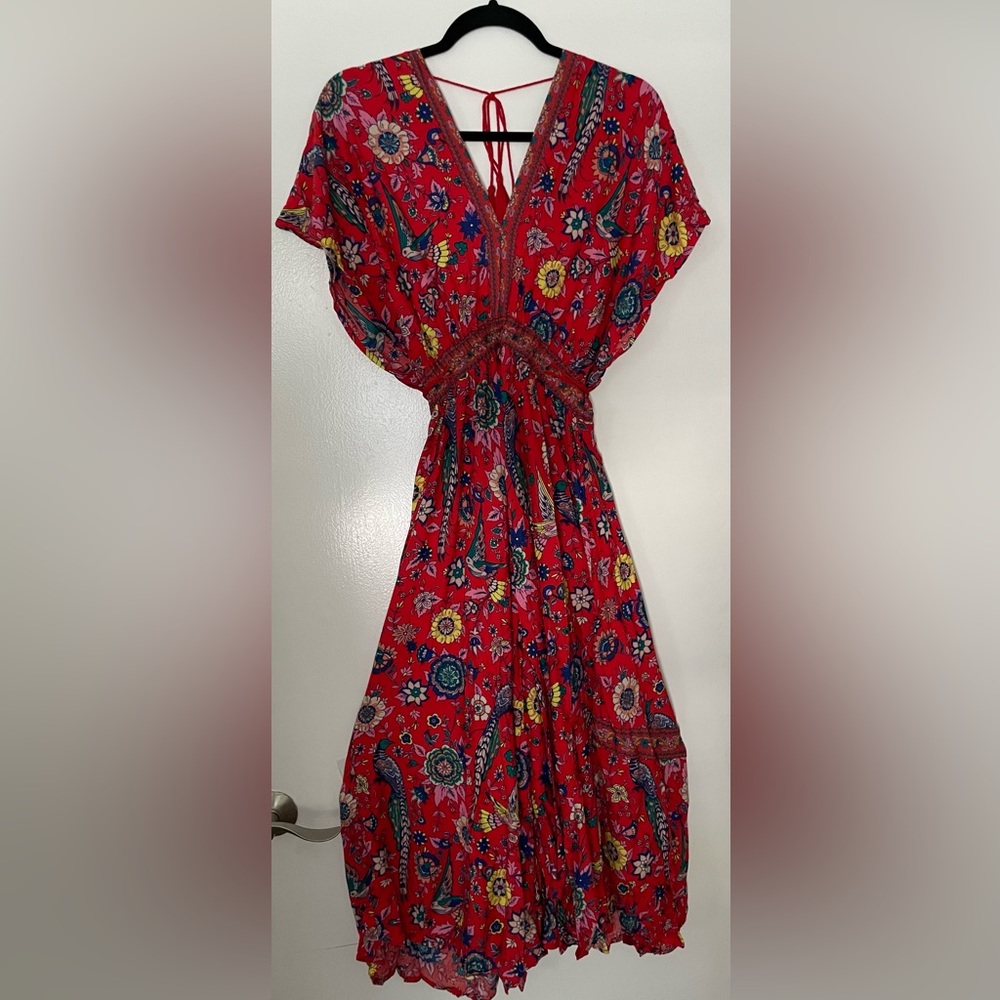 Boho Beach Hut Red Paisley Midi Dress (NWOT size M)